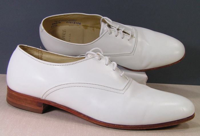 White dress shoe mens